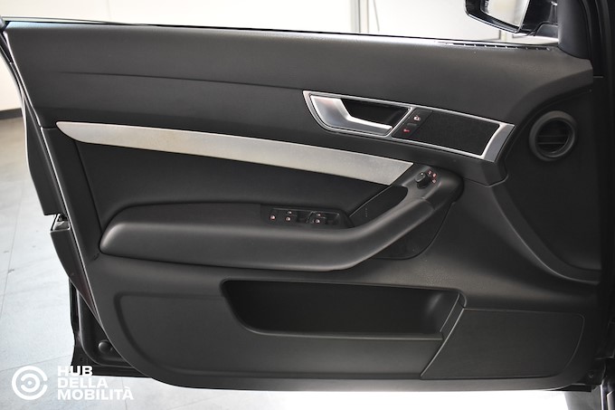 AUDI A6 Avant 2.7 V6 TDI S line